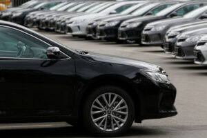 Exploring the Advantages of Pre-Owned Cars in the UAE￼